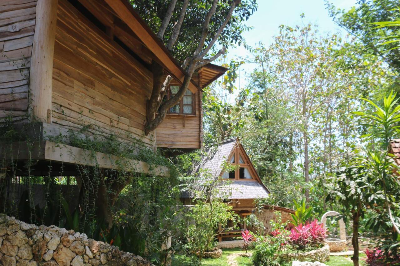 Roots Tree House Villa Uluwatu  Exterior photo
